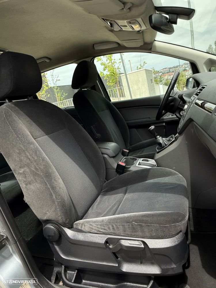 Ford Focus C-Max 1.6 TDCi Ghia - 11