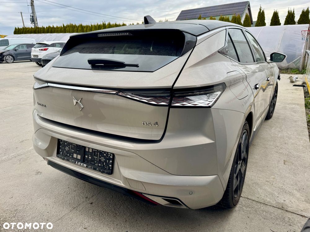 DS Automobiles DS 4 1.6 E-Tense Antoine de Saint Exupéry - 4