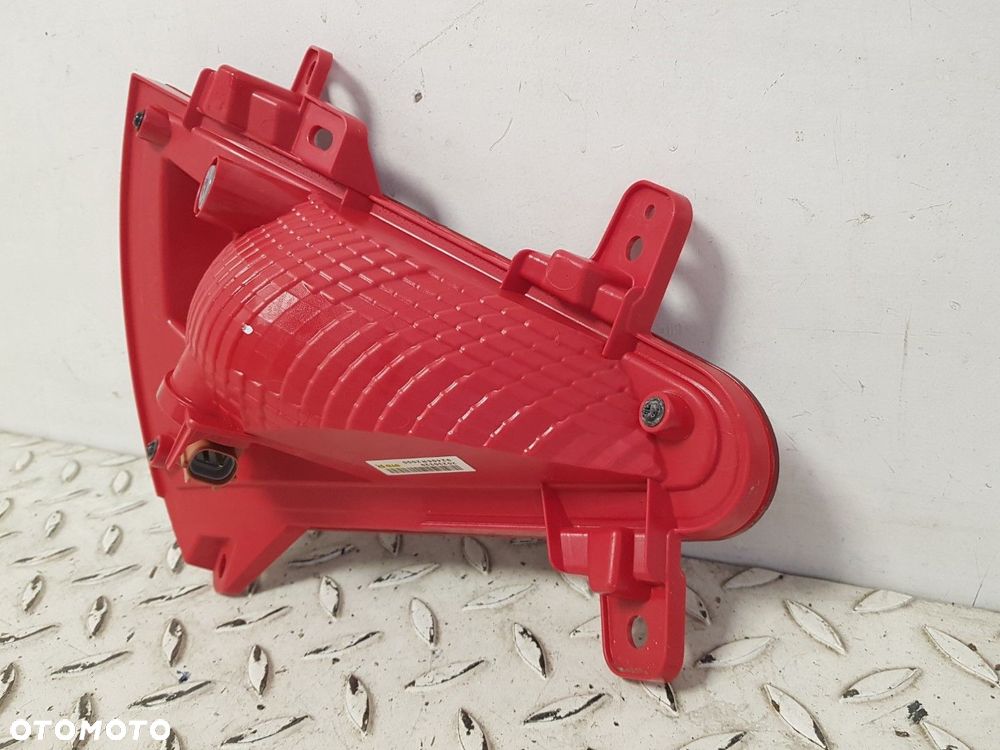 BARDZO ŁADNA ORYGINALNA LAMPA PRAWA TYLNA KIA SPORTAGE V 5 21-25 PRZECIWMGIELNA TYŁ 92406R2000 - 8
