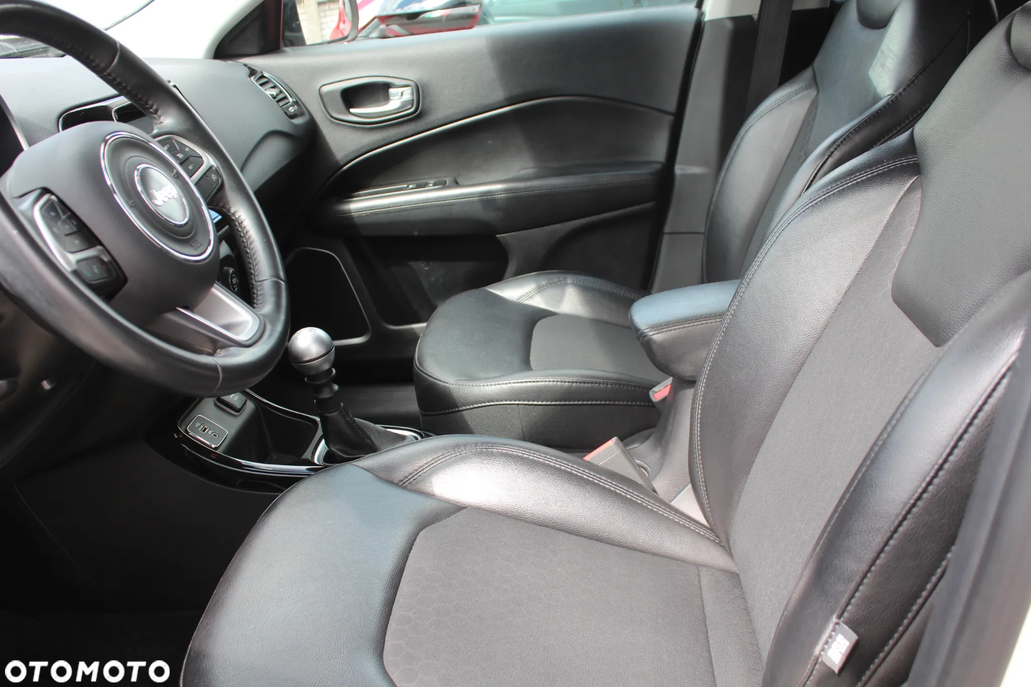 Jeep Compass 1.4 TMair Longitude FWD S&S - 13