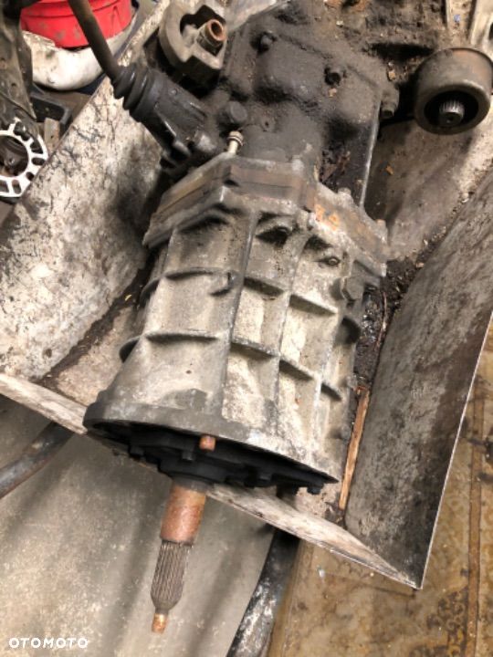 Skrzynia biegów z reduktorem toyota hiace 2.5 d4d - 2