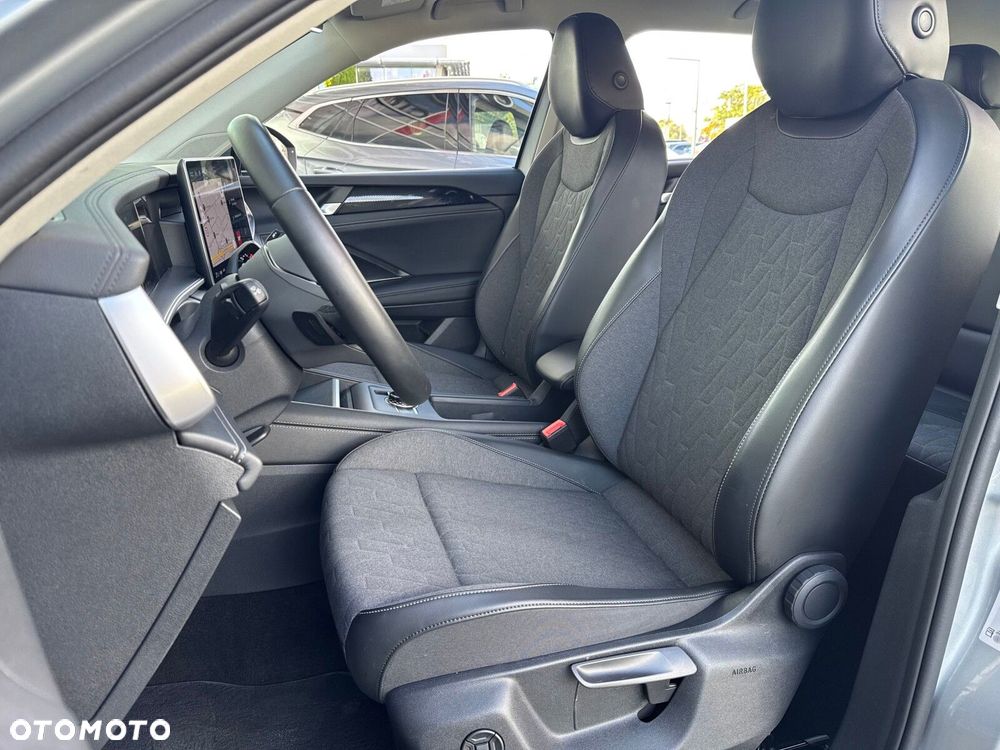 Volkswagen Tayron 1.5 eTSI mHEV Life DSG - 9