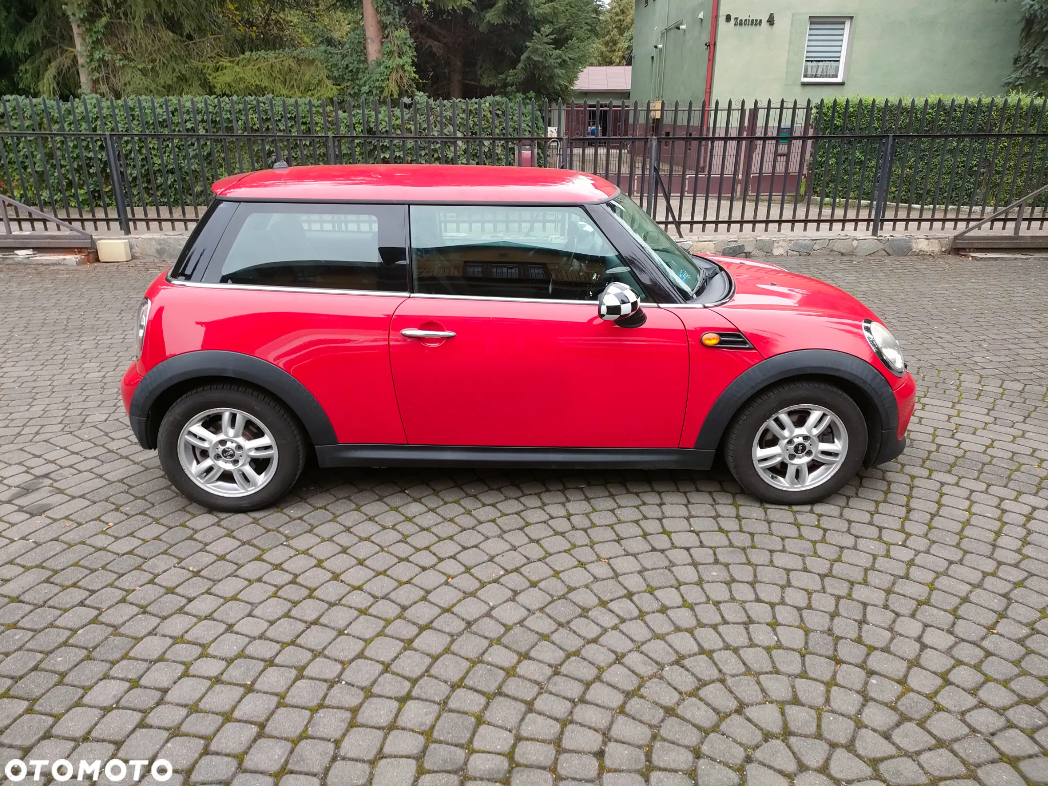 MINI ONE - 4