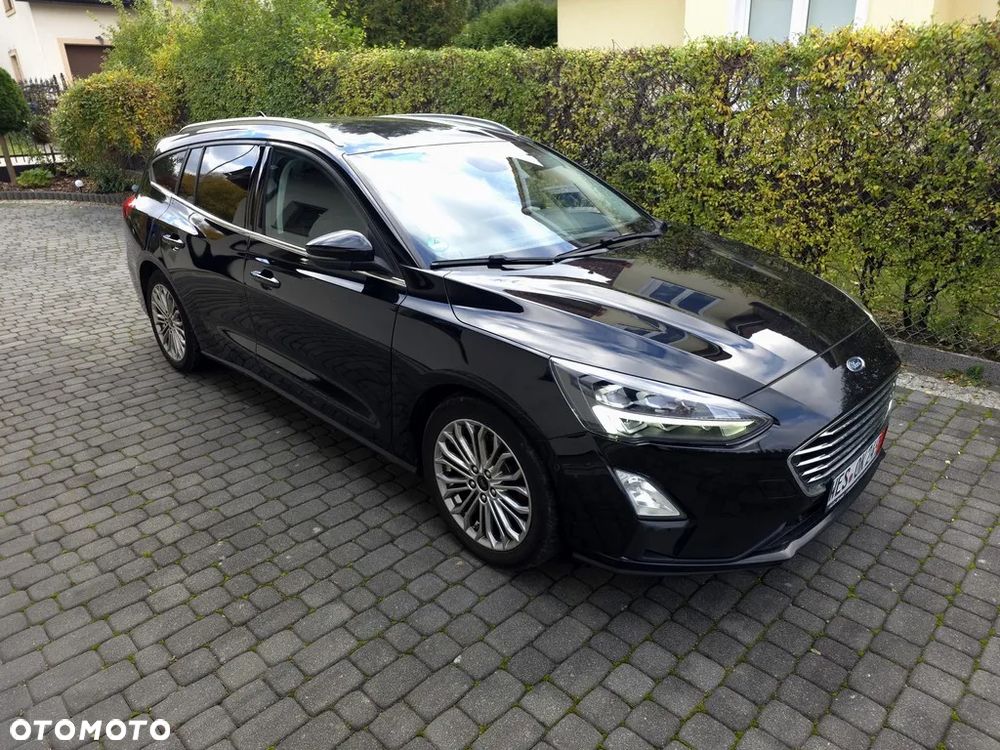 Ford Focus 2021 photo 2