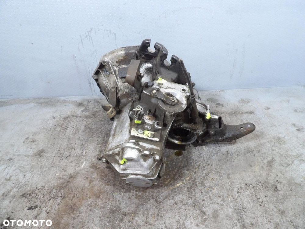 FIAT UNO 900 SKRZYNIA BIEGÓW MANUALNA 32A 106TYŚ - 1