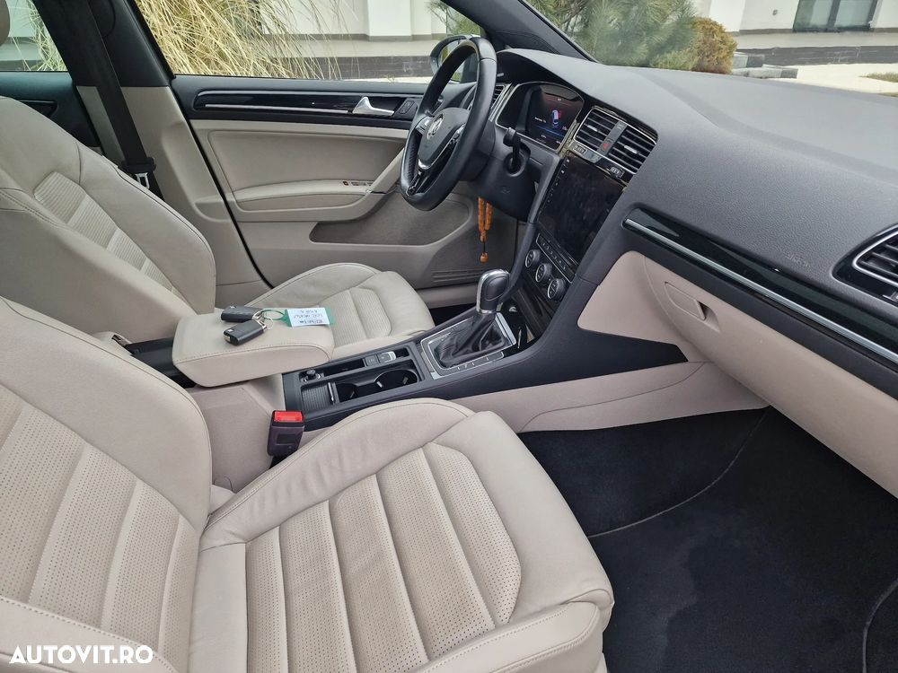 Volkswagen Golf 2.0 TDI SCR DSG Highline - 18