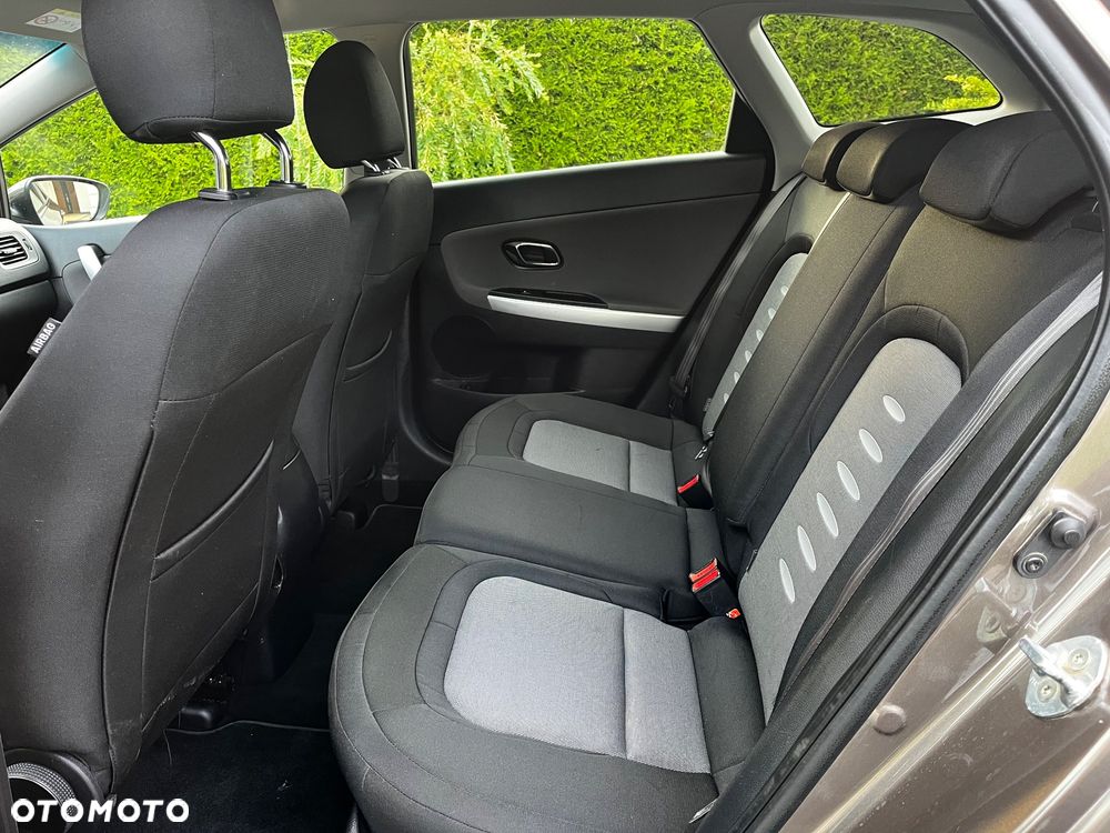 Kia Ceed 1.6 CRDi 128 Dream Team Edition - 15