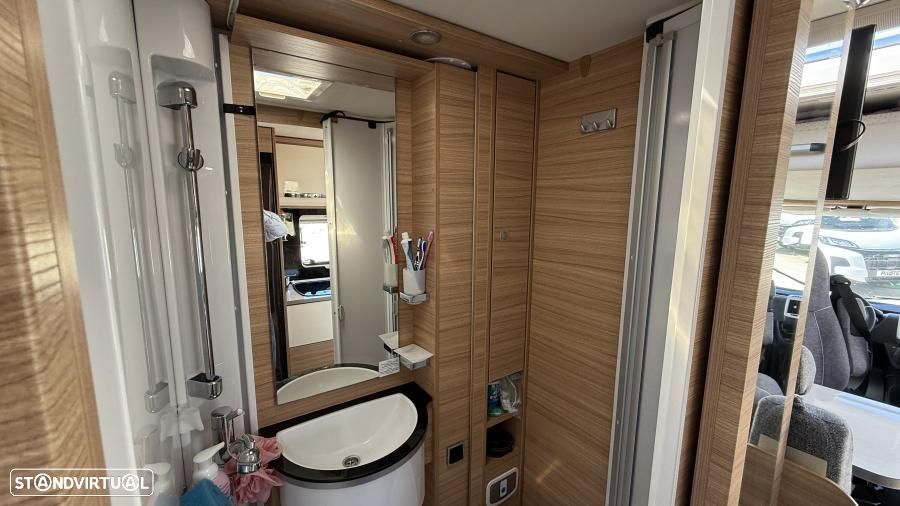 Dethleffs Globebus i1 GT black 160cv automatica - 25