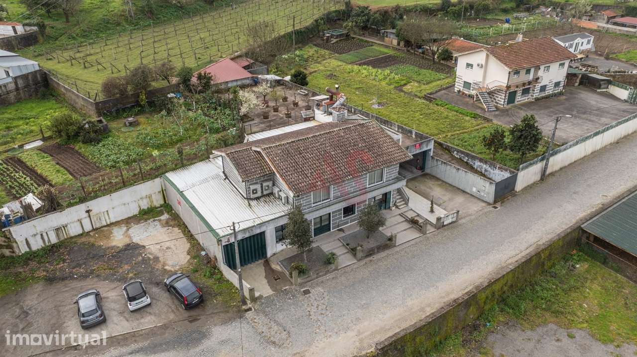 Restaurante + Moradia T3 + Terreno para Construção em Roriz, Santo Tir - Grande imagem: 3/38