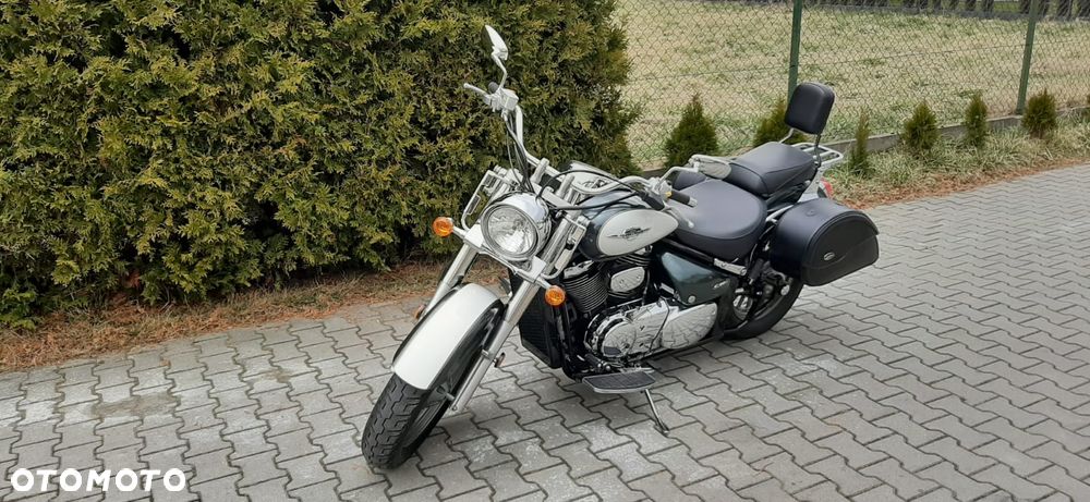 Suzuki Boulevard - 2