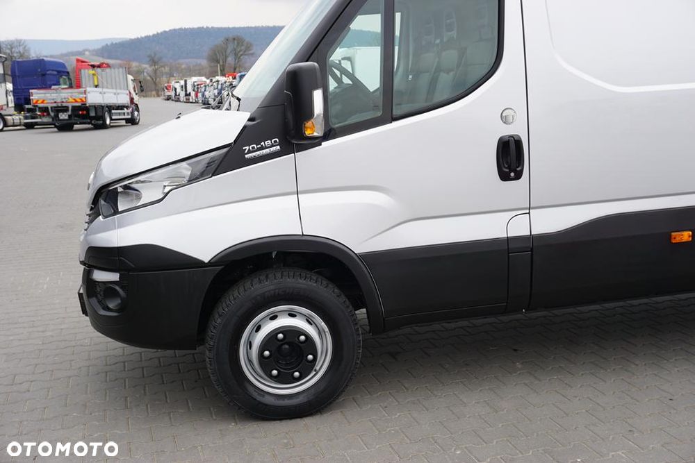 Iveco / DAILY / 70C18 / 3,0 - 180 KM / HI - MATIC / MAXI / 91 000 KM - 17