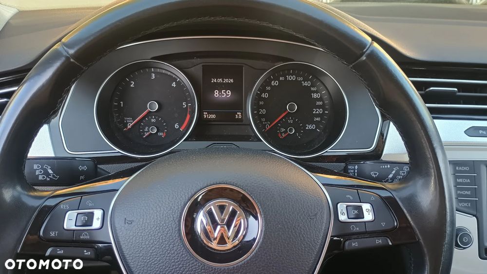 Volkswagen Passat 2.0 TDI BMT Comfortline - 10