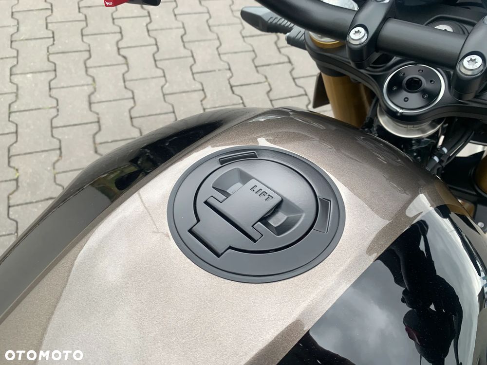 BMW R - 13