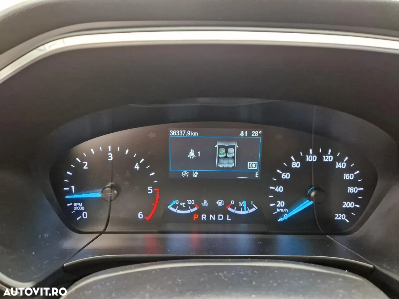 Ford Kuga 1.5 EcoBlue A8 FWD Titanium - 8