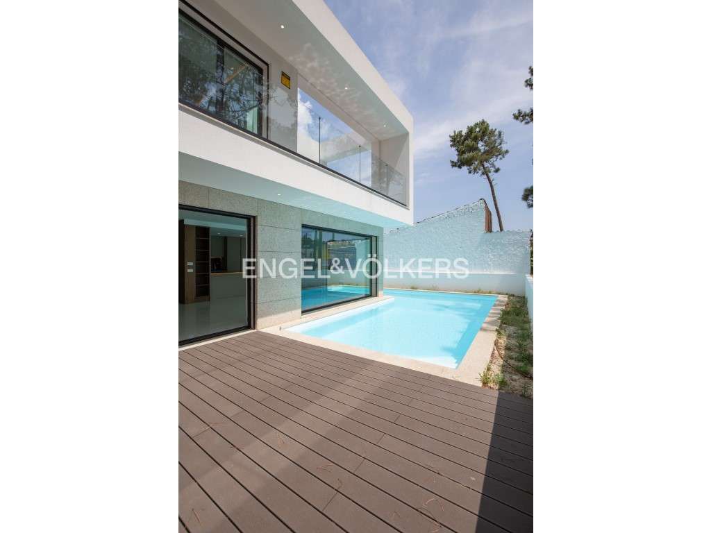 Elegante Moradia T4 com Piscina, na Aroeira - Grande imagem: 3/39