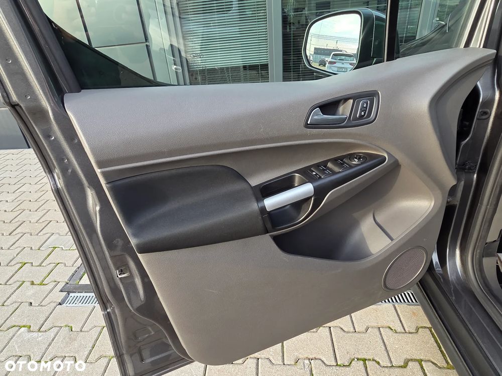 Ford Tourneo Connect 1.5 EcoBlue Titanium PowerShift - 27
