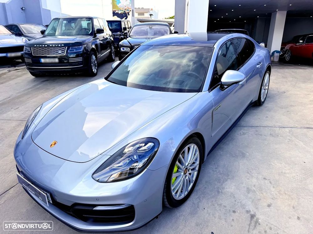 Porsche Panamera 4 E-Hybrid Platinum Edition - 57
