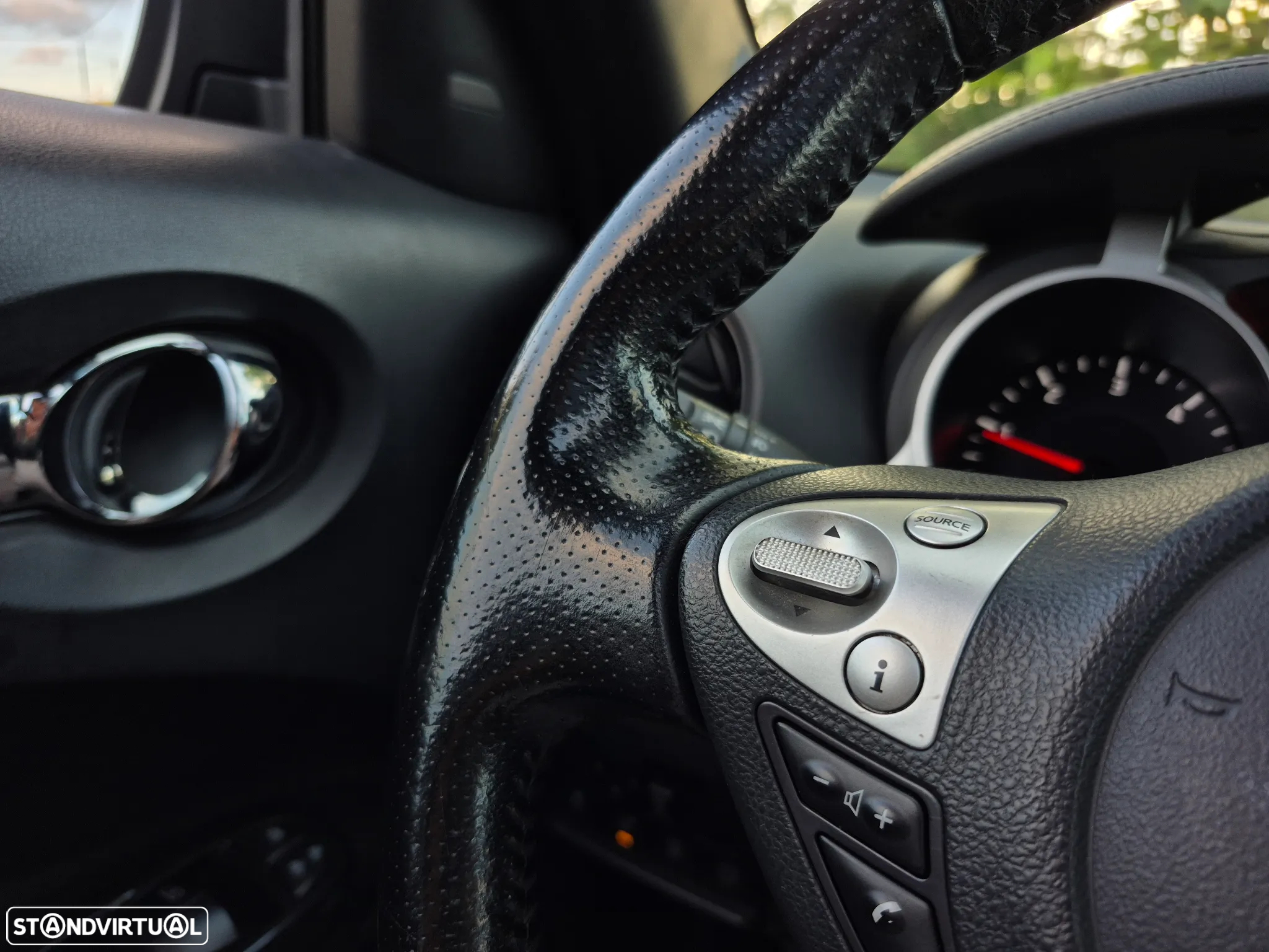 Nissan Juke 1.5 dCi Black Edition - 18