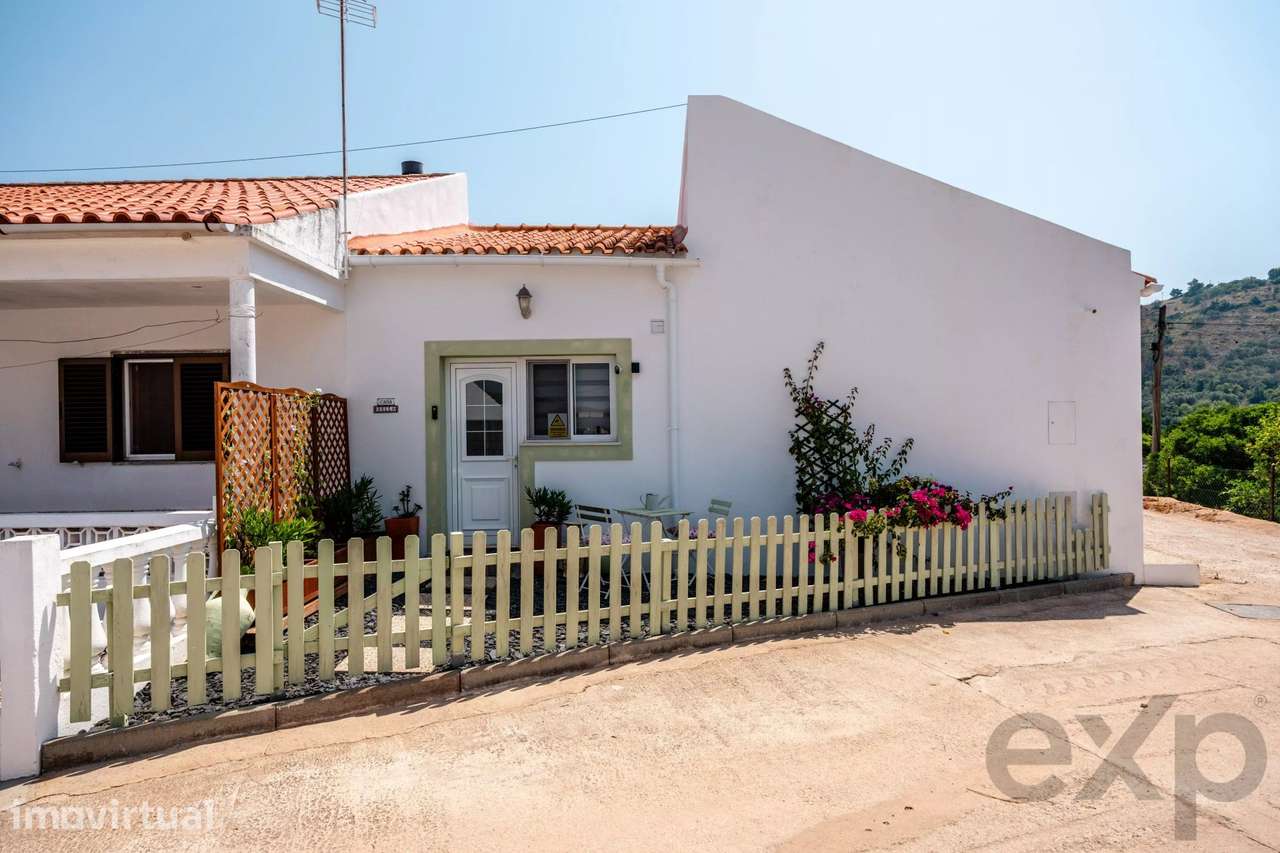 Hermosa casa de 2 quartos renovada com jardim paisagístico e cabana de - Grande imagem: 2/35