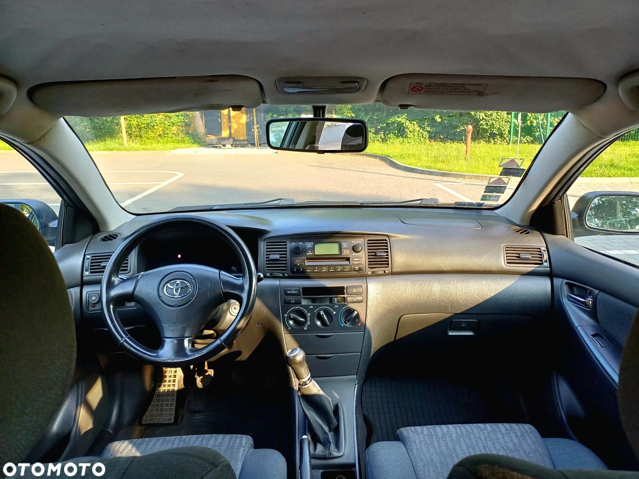 Toyota Corolla 1.6 VVT-i Terra - 10