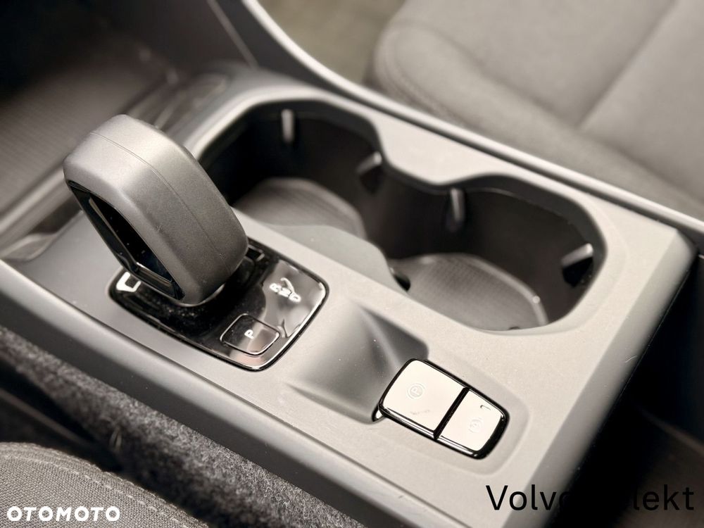 Volvo XC 40 - 20