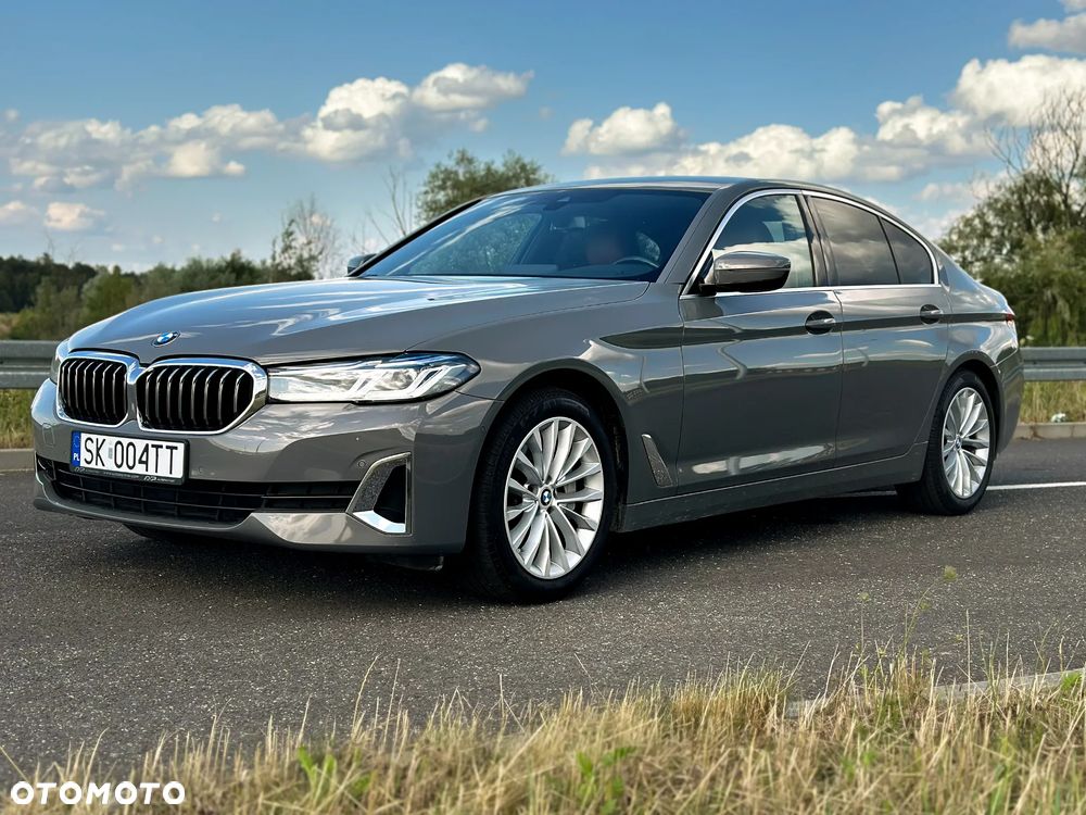 BMW Seria 5 530i xDrive mHEV Luxury Line - 7