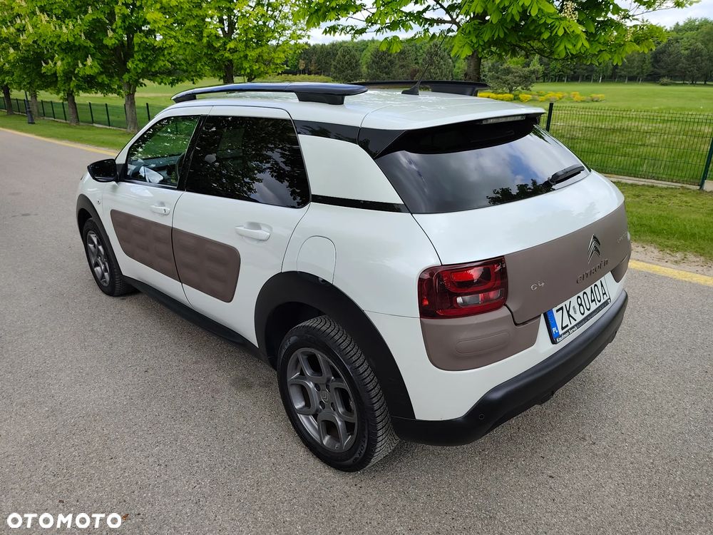 Citroën C4 Cactus 1.2 PureTech Shine S&S - 3