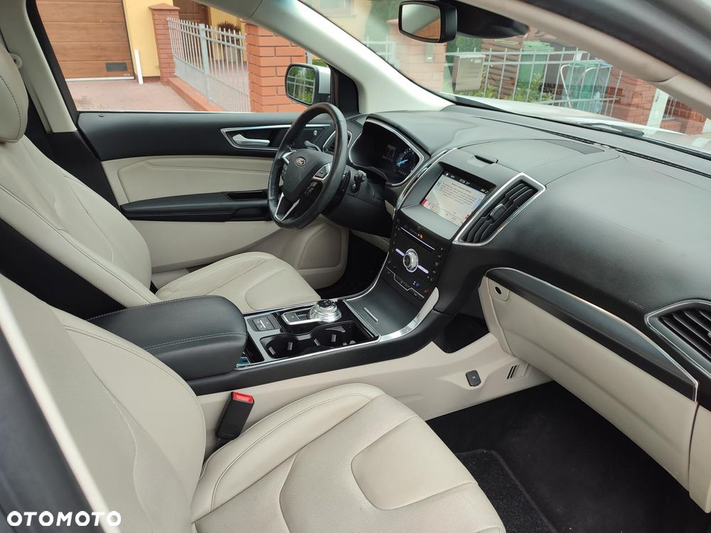 Ford Edge - 13