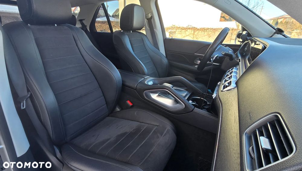 Mercedes-Benz GLE - 27