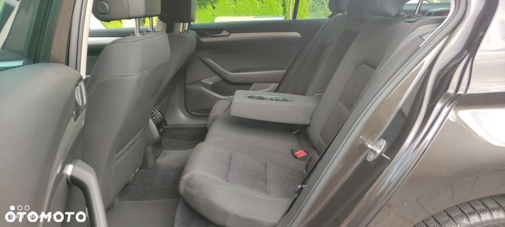 Volkswagen Passat 2.0 TDI BMT Comfortline DSG - 8