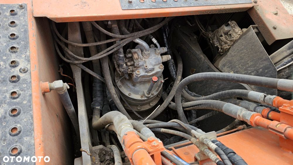 Hitachi ZX350 - 9