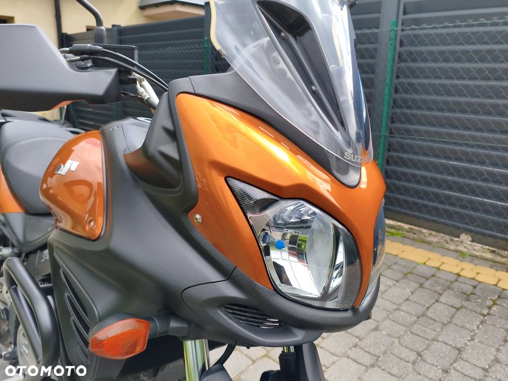 Suzuki V-STROM - 16