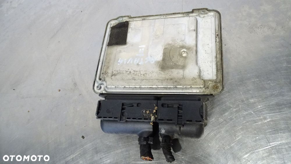 KOMPUTER SILNIKA SKODA OCTAVIA II 1.9TDI - 3