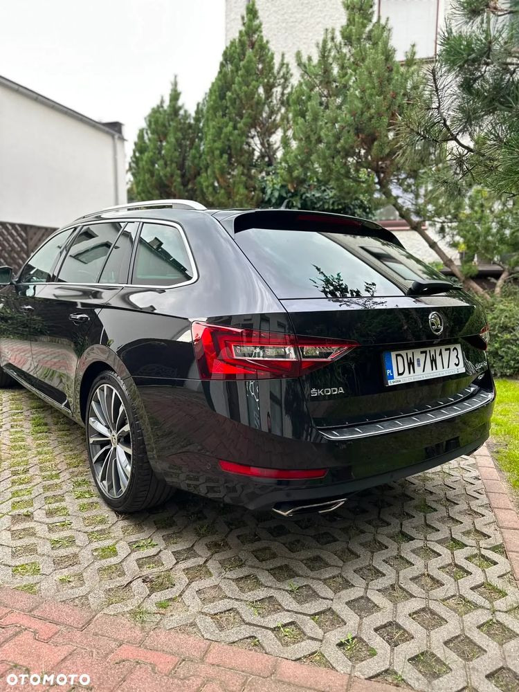 Skoda Superb 2.0 TSI 4x4 L&K DSG - 10