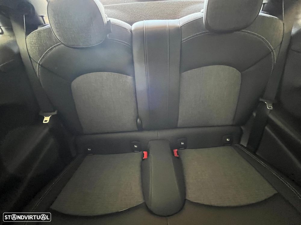 MINI 3 Portas Cooper SE - 9