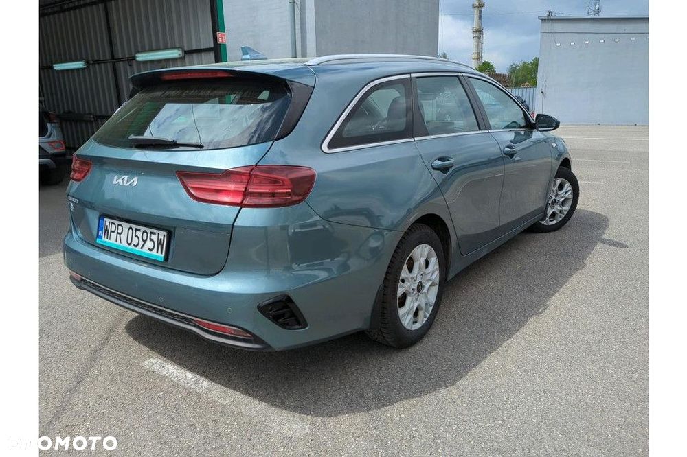 Kia Ceed - 3
