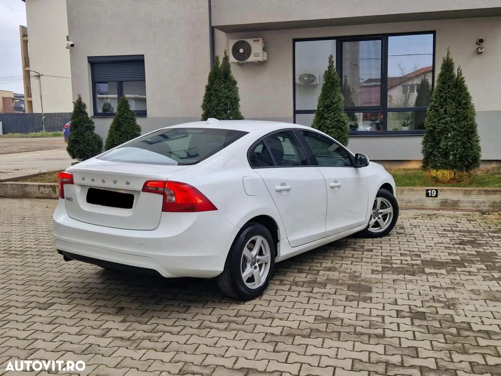 Volvo S60 - 5