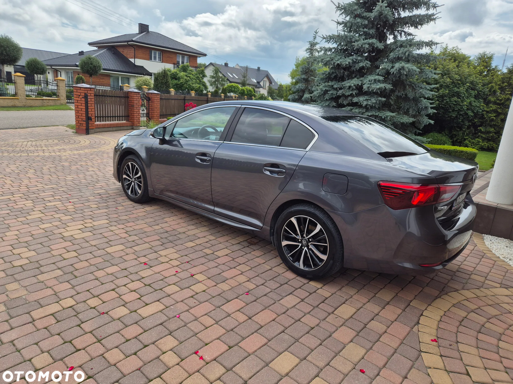 Toyota Avensis 1.8 Prestige - 14