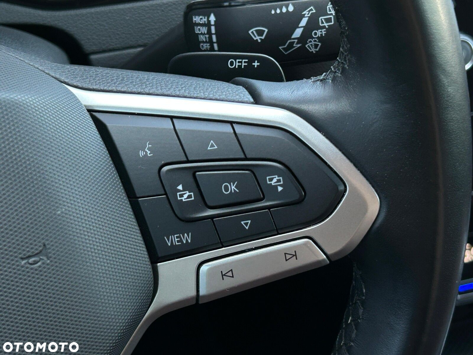 Volkswagen Passat 2.0 TSI Elegance DSG - 23