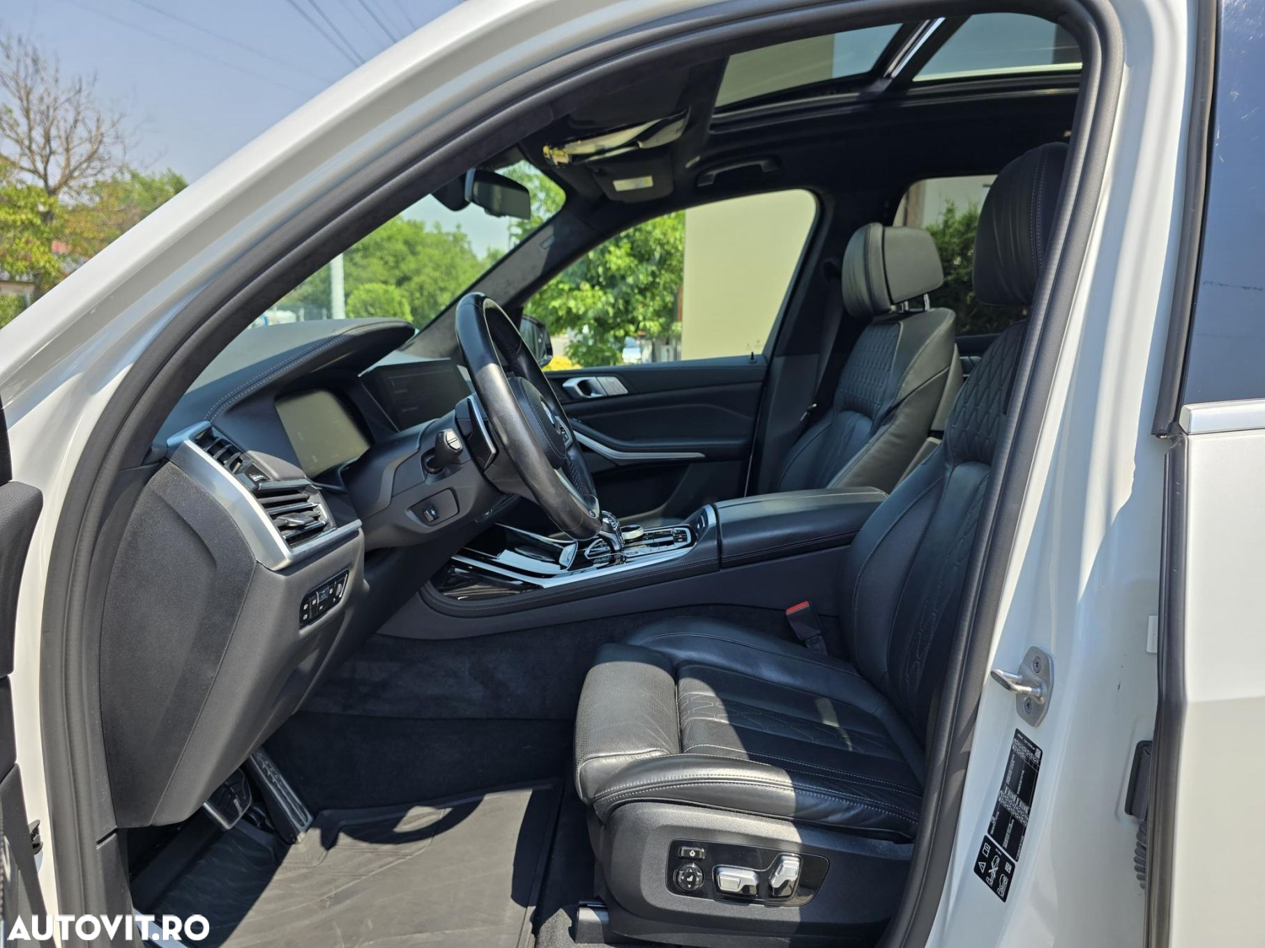 BMW X7 - 11