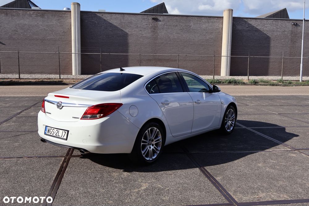 Opel Insignia - 20