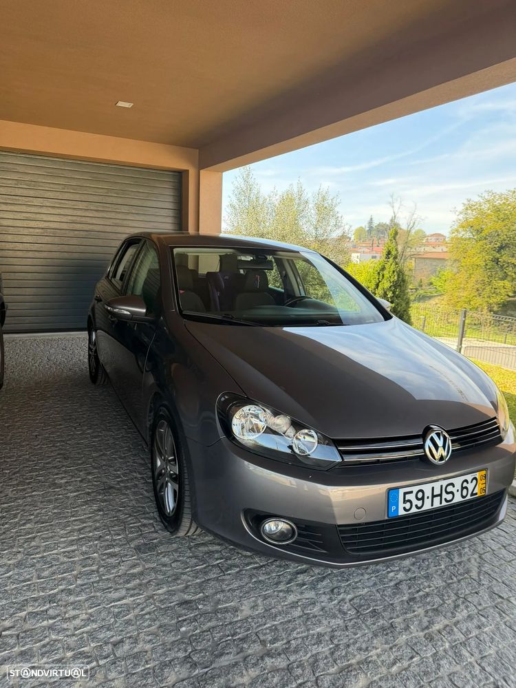 VW Golf 2.0 TDi Confortline - 4