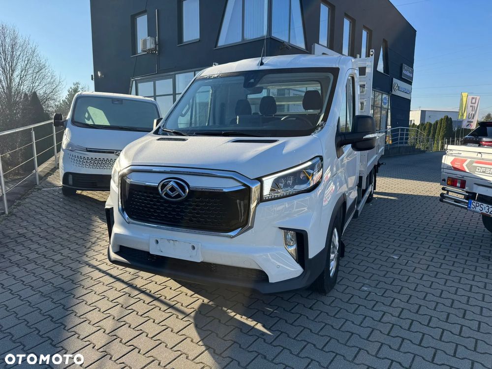 Maxus Deliver 9 - 18