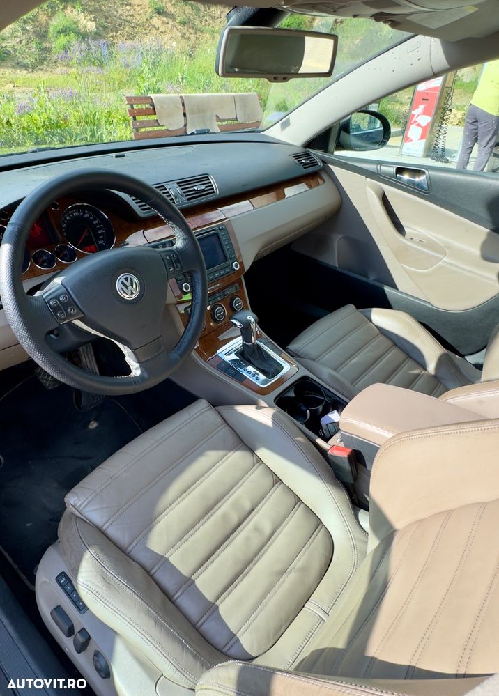 Volkswagen Passat Variant 2.0 TDI DSG Individual - 10