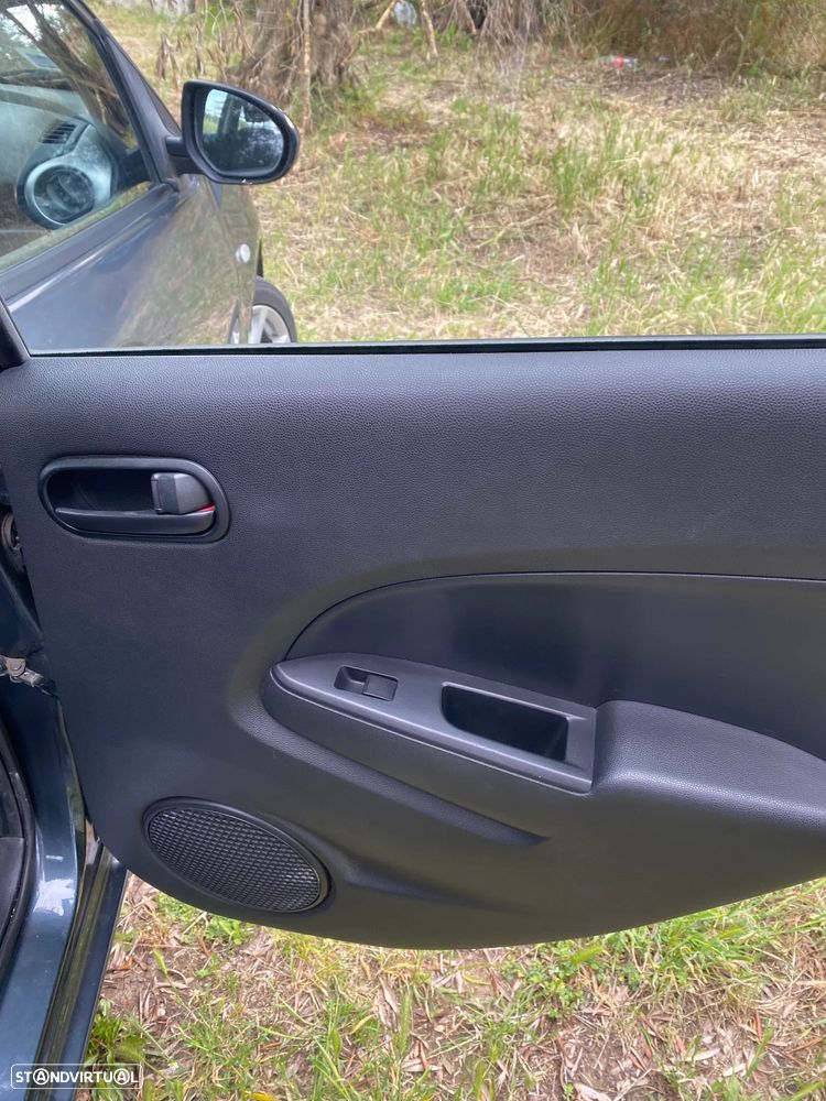 Mazda 2 1.3 MZR Exclusive - 30