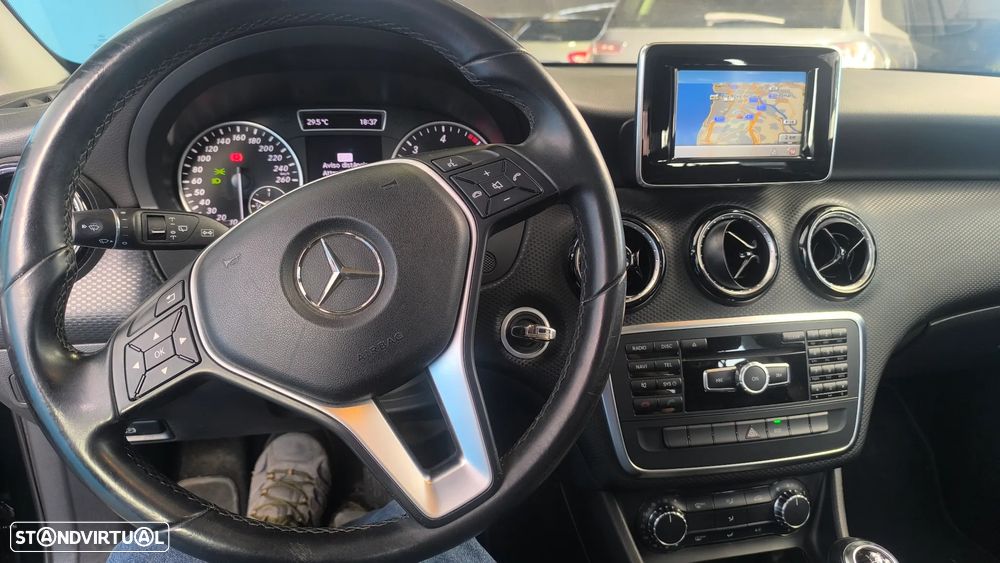Mercedes-Benz A 180 CDI BlueEFFICIENCY Edition Style - 9