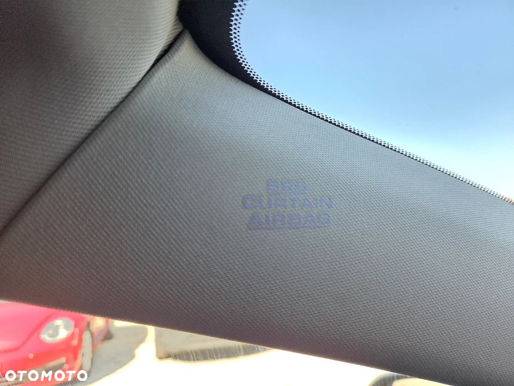 Toyota Avensis 1.6 Edition - 32