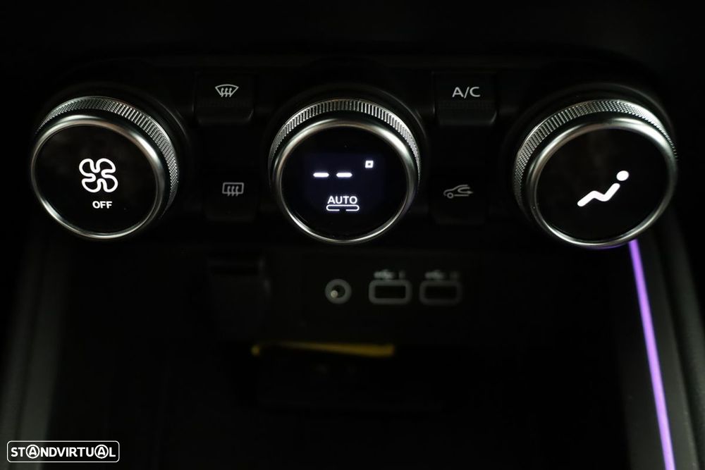 Renault Clio 1.0 TCe Techno - 12