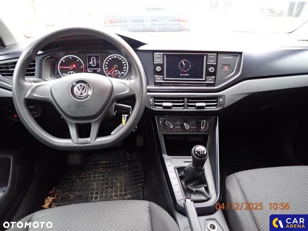 Volkswagen Polo - 11