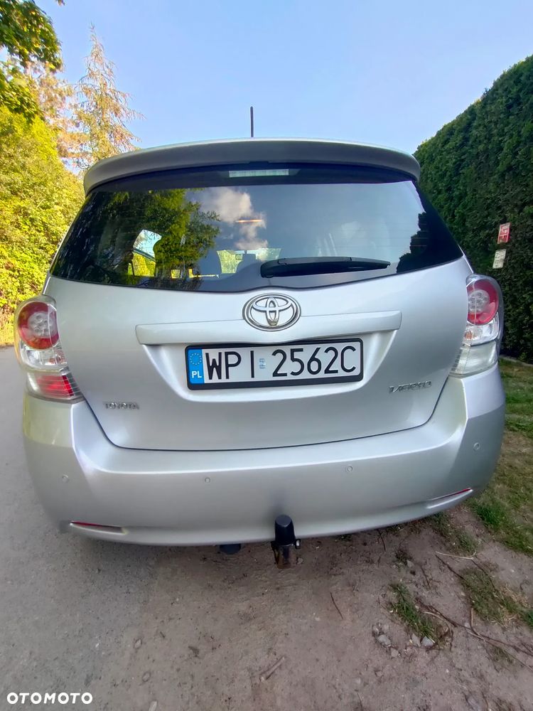 Toyota Verso 1.8 Edition - 6